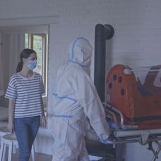 Soninu mamu odvezú v kritickom stave.