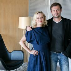 Michaela Čobejová a Alexander Bárta vo filme Pani Dokonalá