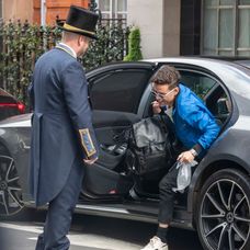 Rami Malek s neznámou ženou