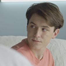 Andrej zabudol, že má s Oliverom blízky vzťah.