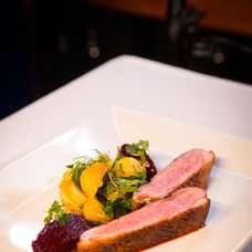 Reštaurácia Pekidors - zábery z 8. časti tretej série šou Na nože