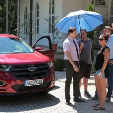 Lukáš Latinák počas prvej klapky seriálu Rex