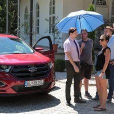 Lukáš Latinák počas prvej klapky seriálu Rex