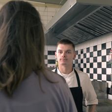 Na nože - Eva dala Danielovi okamžitú výpoveď