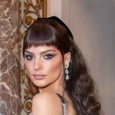 Emily Ratajkowski