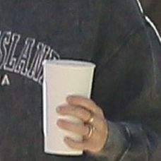 Miley Cyrus a Liam Hemsworth s obrúčkami. 