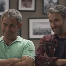 Obaja sú si istí, že Samo je na nesprávnej adrese.