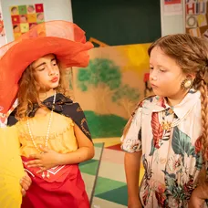 Viky (Izabelka Gavorníková) a Niko (Danko Rovňák)