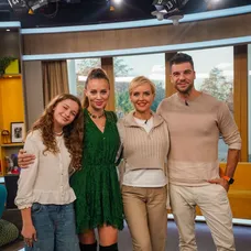 Zoe Kachútová, Mária Čírová, Kvetka Horváthová a Tomáš Juríček v relácii Teleráno