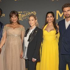 Zawe Ashton na premiére prvýkrát ukázala bruško.