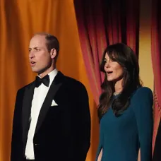 Princ a princezná z Walesu v Royal Albert Hall