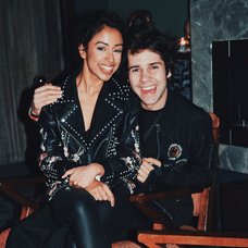 David s priateľkou Lizou