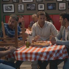 O priazeň už súperia aj u kamarátov.