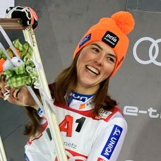 Alpská lyžiarka Petra Vlhová reaguje po slalome v Schladmingu.