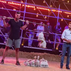Adrián si za súpera vybral Filipa