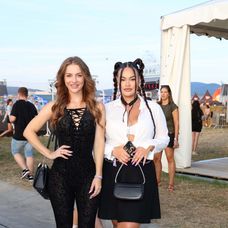 Na grape nechýbali ani baby z Ruže pre nevestu