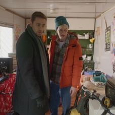 Max a Adam našli dieťa