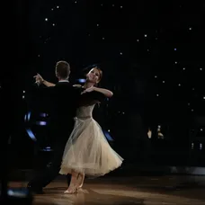 Lenka a Adam predviedli nádherný valčík z oscarového filmu La La Land