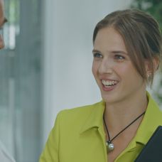 Má Katarína dôvod žiarliť na Richarda a jeho známosť s Barborou?