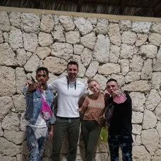 Nathan, Martin, Xénia a Gábor prileteli do Dominikánskej republiky
