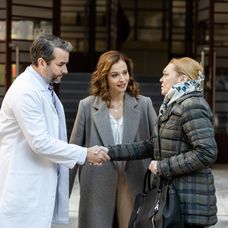 Herečka Daniela Kuffelová na natáčaní s Liv Bielovič a Vladom Kobielskym.