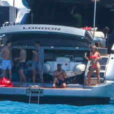 Paparazzi zábery Dominiky Cibulkovej. 