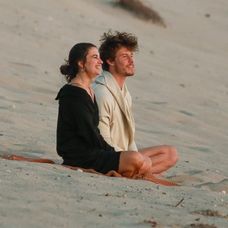 Shawn Mendes randí s hviezdou reality šou Big Brother Charlie Travers