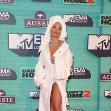 Rita Ora na MTV Europe Music Awards 