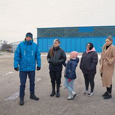 Na nože - Martinov čudný postoj spôsobilo seknutie v krížoch