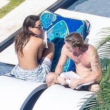 Brad Pitt a Ines de Ramon