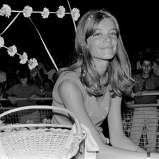Zomrela ikona Francoise Hardy