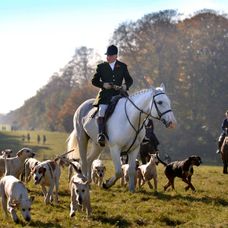Ian Farquhar zomrel vo veku 78 rokov