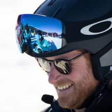 Princ Harry s Meghan na lyžiarskom svahu