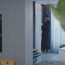 Andrej si vyhliadol ďalšiu obeť.