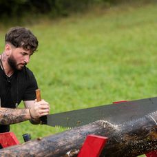 Do duelu ide Peter s Timom, Denis sa vrátil na Farmu