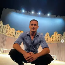 Úbytok váhy je na Jánovi poznať.
