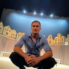 Úbytok váhy je na Jánovi poznať.