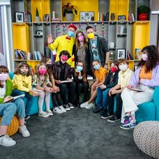 Miro Jaroš, Lenka, Roman a deti z Oteckov v Teleráne
