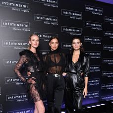 Supermodelkky Anne V., Irina Shayk a Isabeli Fontana
