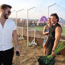 Radko na festivale Grape rozdával ruže a vymenil si bozky s Marcelou