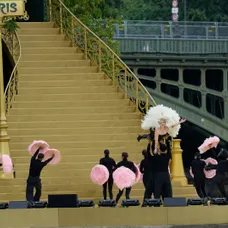 Lady Gaga na otváracom ceremoniáli na letných olympských hrách v Paríži