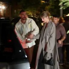 Travis Kelce a Taylor Swift tvoria pár