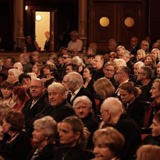Posledná rozlúčka s Vlastimilom Harapesom