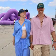 Adam Bardy s manželkou Bibi na festivale Grape