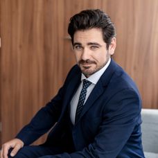 Vojta Kotek v seriáli Pán profesor