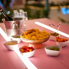 Veľká párty pri bazéne - 3. epizóda