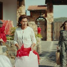 Veľvyslancova dcéra