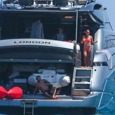 Paparazzi zábery Dominiky Cibulkovej. 