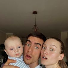 Adam Bardy s manželkou Bibi a synom Alanom