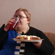 Silvia žije hlavne pre jedlo a milovaného psíka